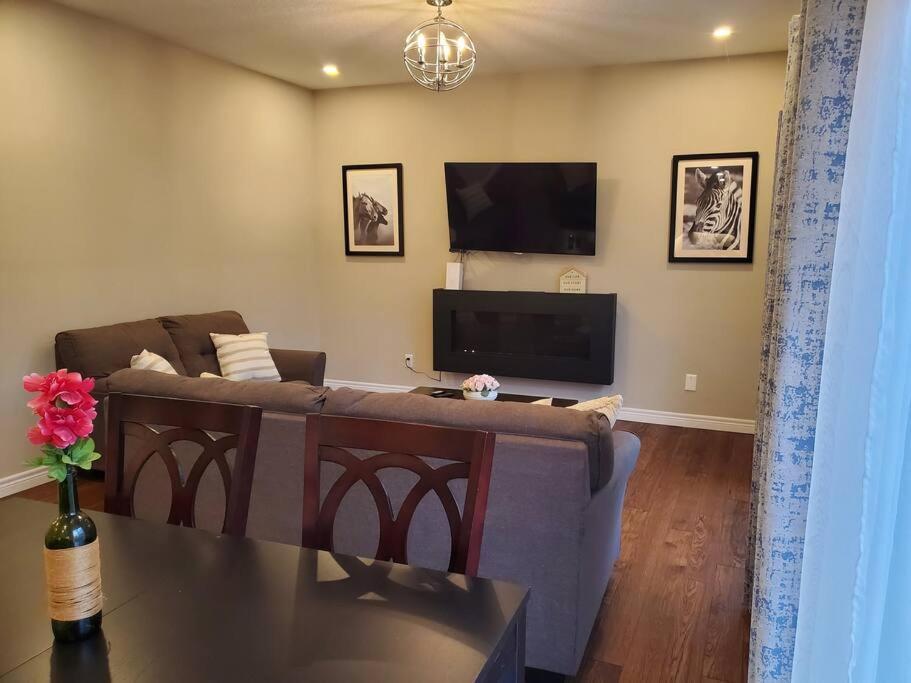 4 Bd Family Retreat Villa Stratford Exterior photo