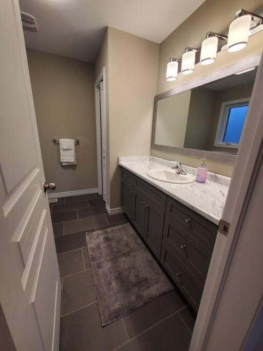 4 Bd Family Retreat Villa Stratford Exterior photo